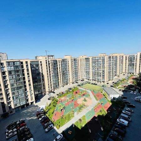 Loft В River Park З Джакузі Dnipro Luaran gambar