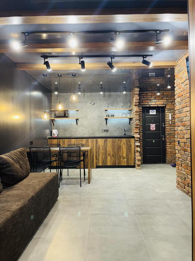 Loft В River Park З Джакузі Dnipro Luaran gambar