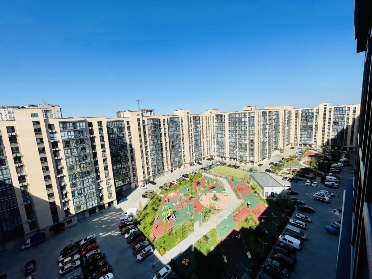 Loft В River Park З Джакузі Dnipro Luaran gambar